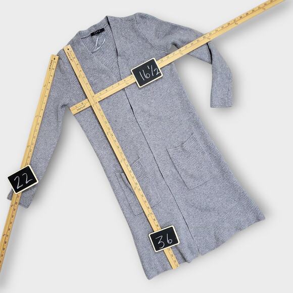 Cyrus Gray Long Cardigan Sweater Womens XS Pockets Casual Minimalist Layering - Picture 4 of 9